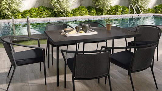 Dining Alfresco: A Guide to Elegant Outdoor Tablescapes