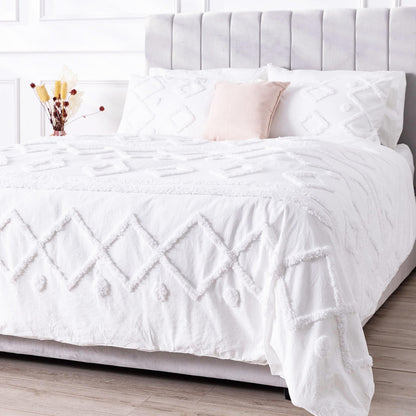 Davina Double Cotton Quilt Cover Set - White-Lifestyle
