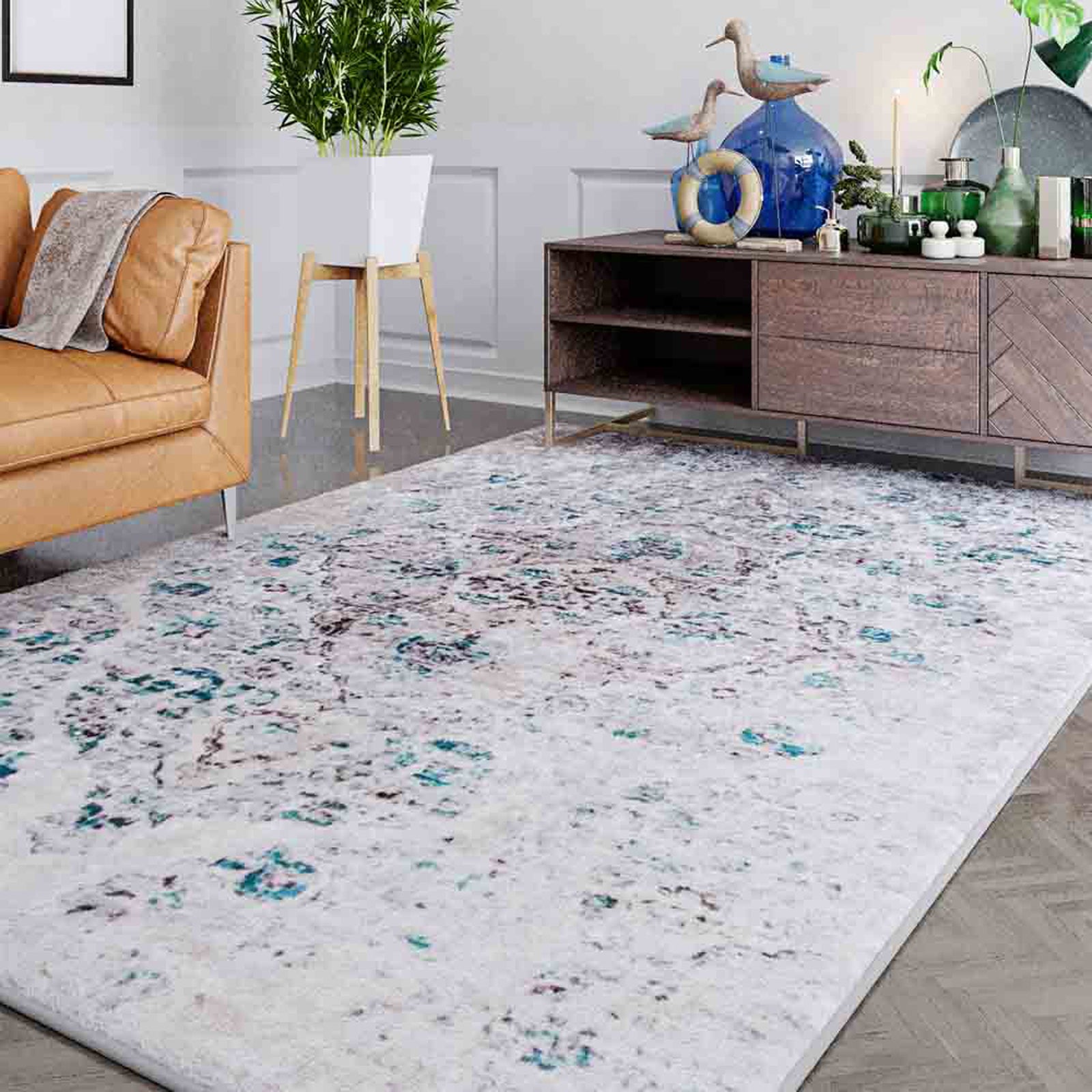 Riana Distressed Faded Design Rug 200x300cm with a vintage medallion pattern, featuring a soft, low-maintenance texture ideal for high-traffic home areas.