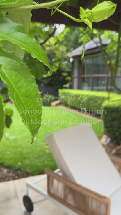 Boonoo Premium Rattan Outdoor Sun Lounger in Cream White